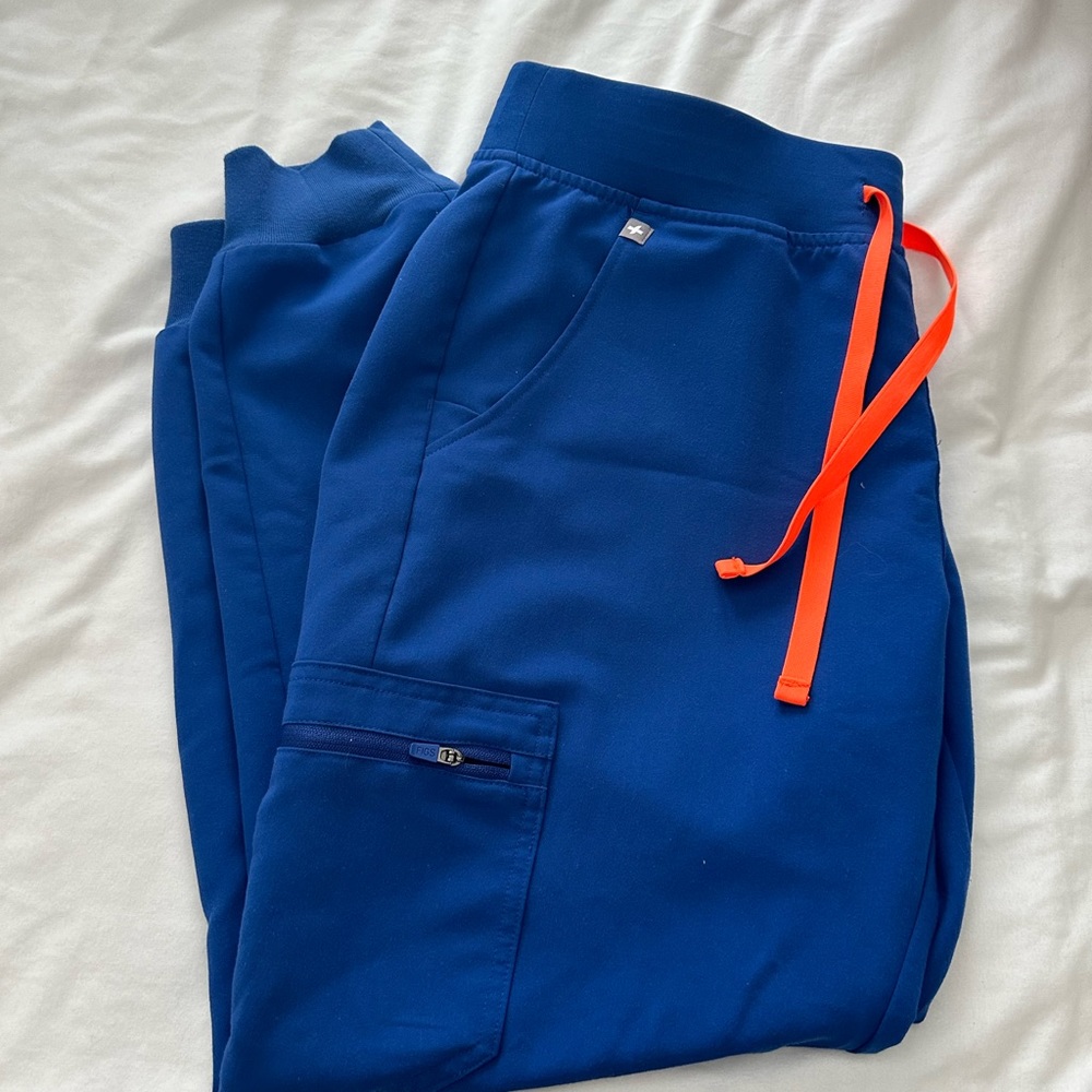 Figs winning blue medium petite Zamora joggers